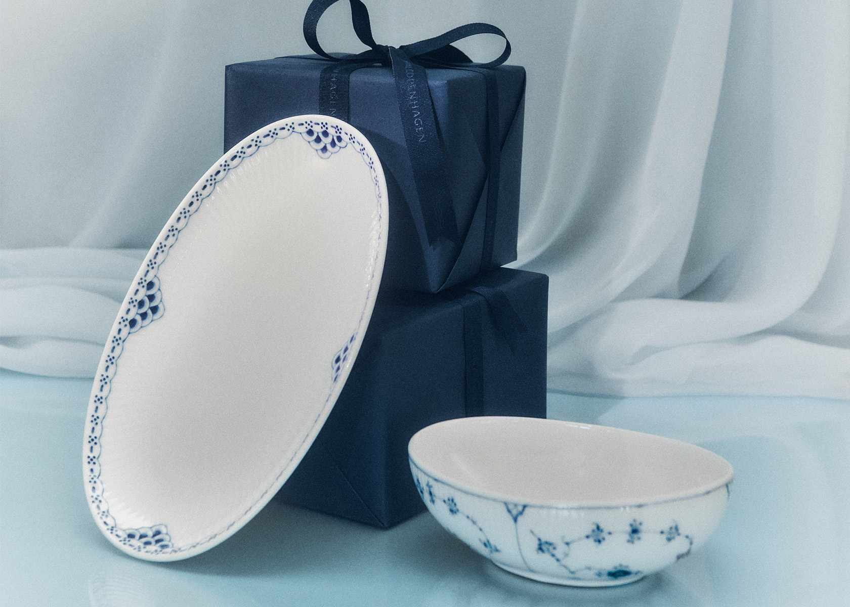 Asiet and oval bowl from Royal Copenhagen